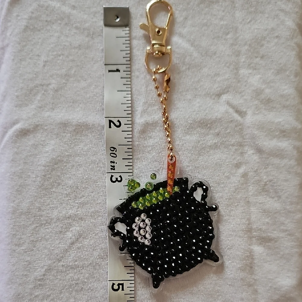N/A dazzling black